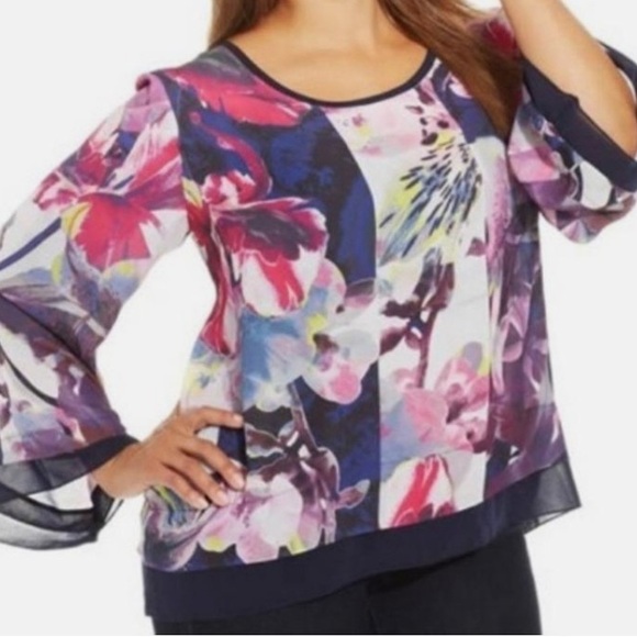 Style & Co. Floral Blouse - Pink and Blue Size Large - Picture 2 of 7